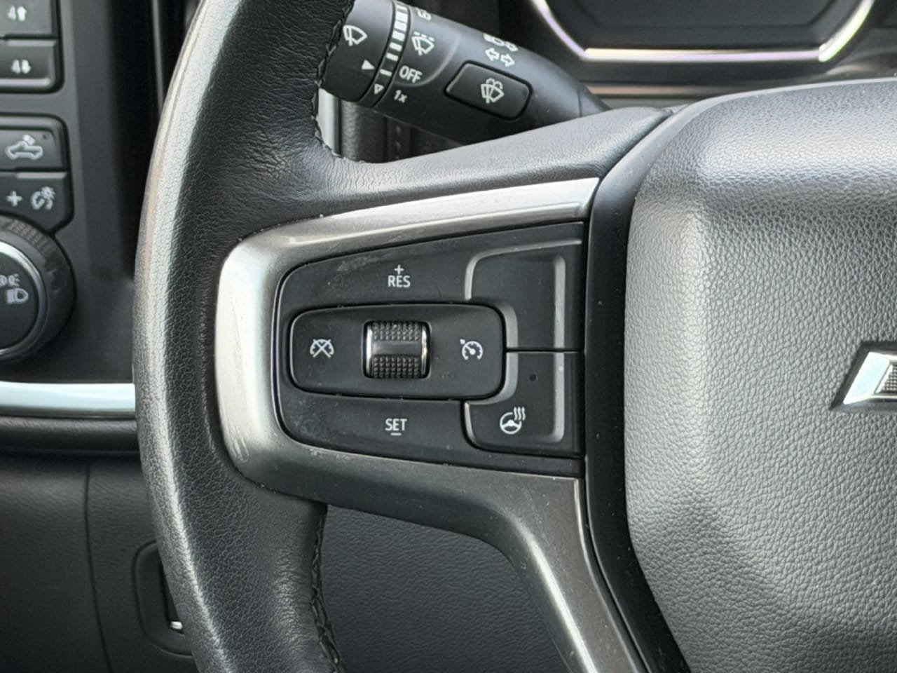 Used 2019 Chevrolet Silverado 1500 RST AWD/4WD image 13