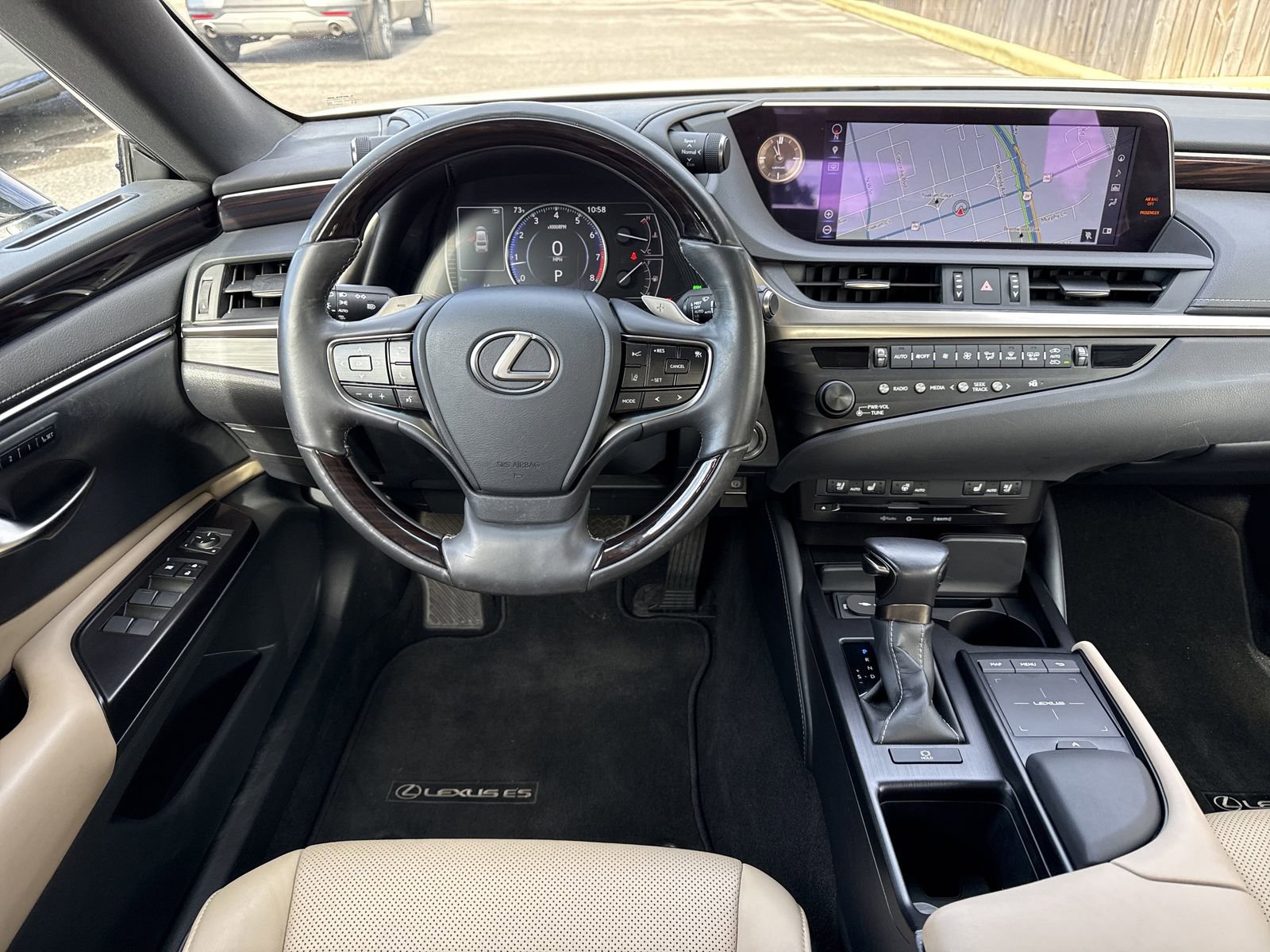 Used 2019 Lexus ES 350 w/ Premium Package image 12