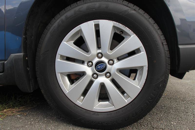 Used 2017 Subaru Outback 2.5i Premium AWD/4WD image 32