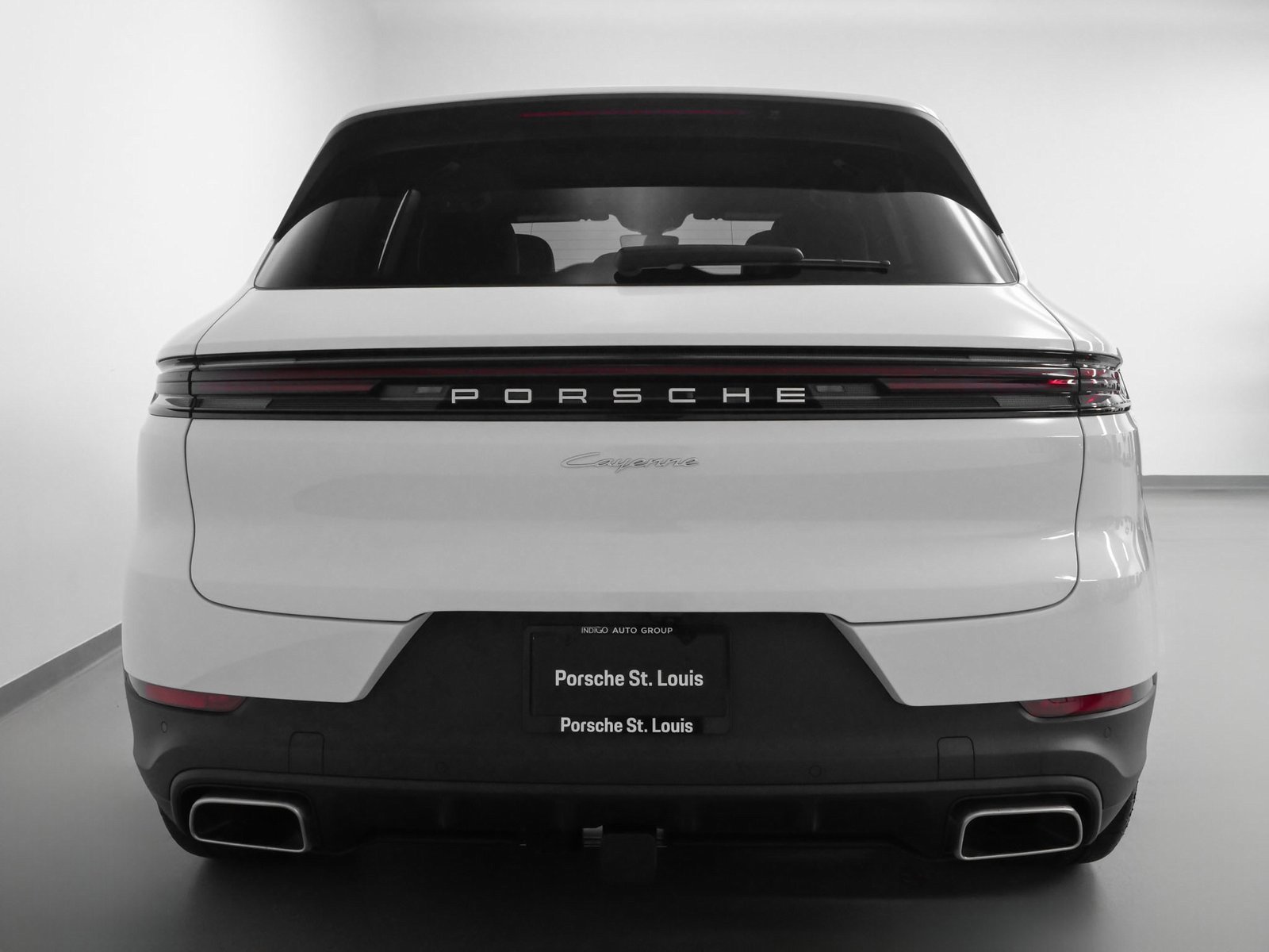 Used 2025 Porsche Cayenne image 7