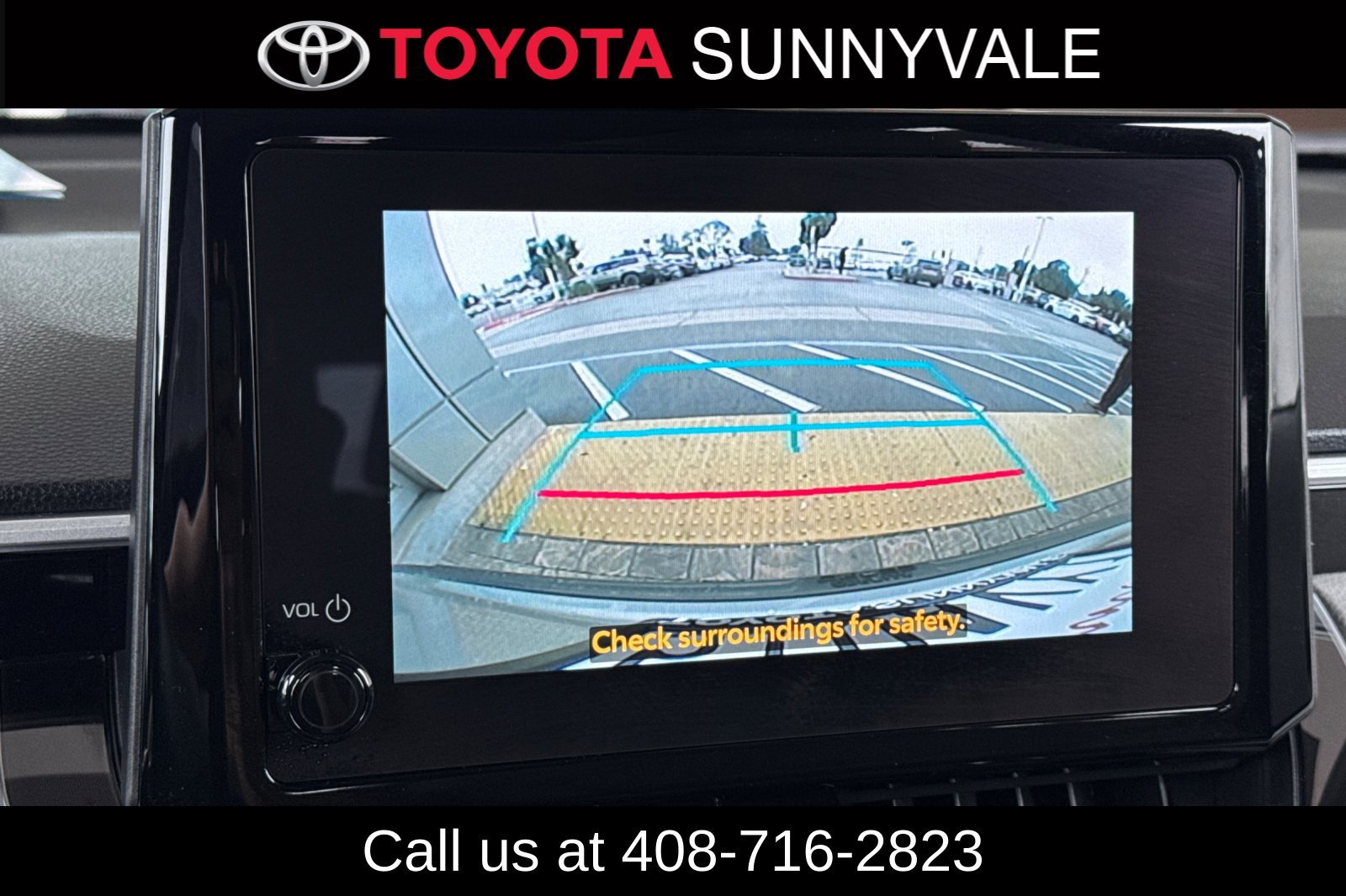 Certified 2025 Toyota Corolla Cross LE FWD image 24