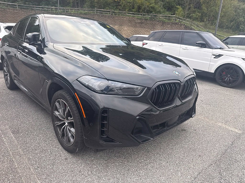 Used 2025 BMW X6 M60i AWD/4WD image 9