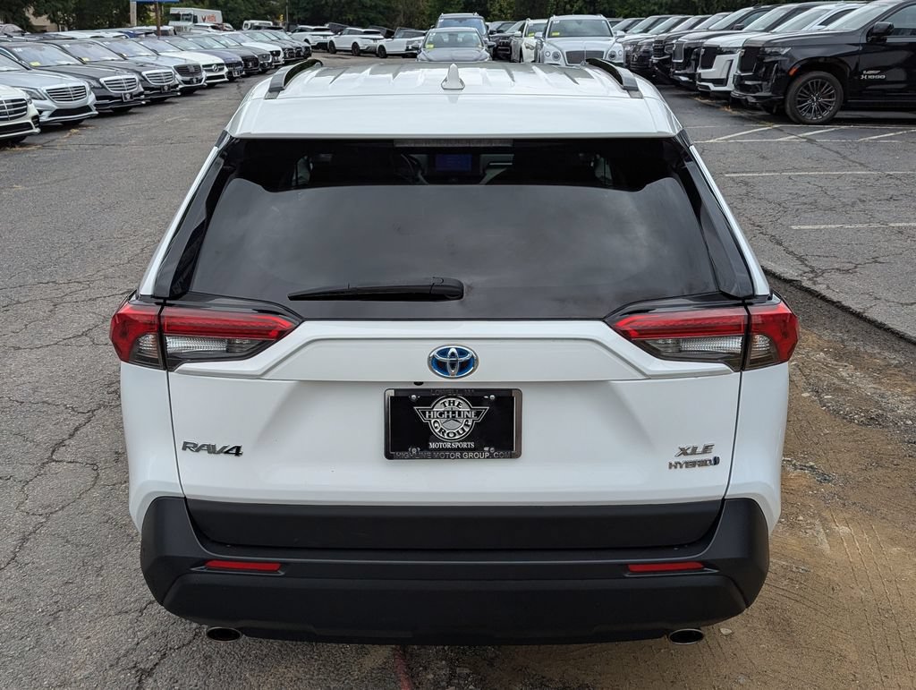 Used 2023 Toyota RAV4 XLE AWD/4WD image 8