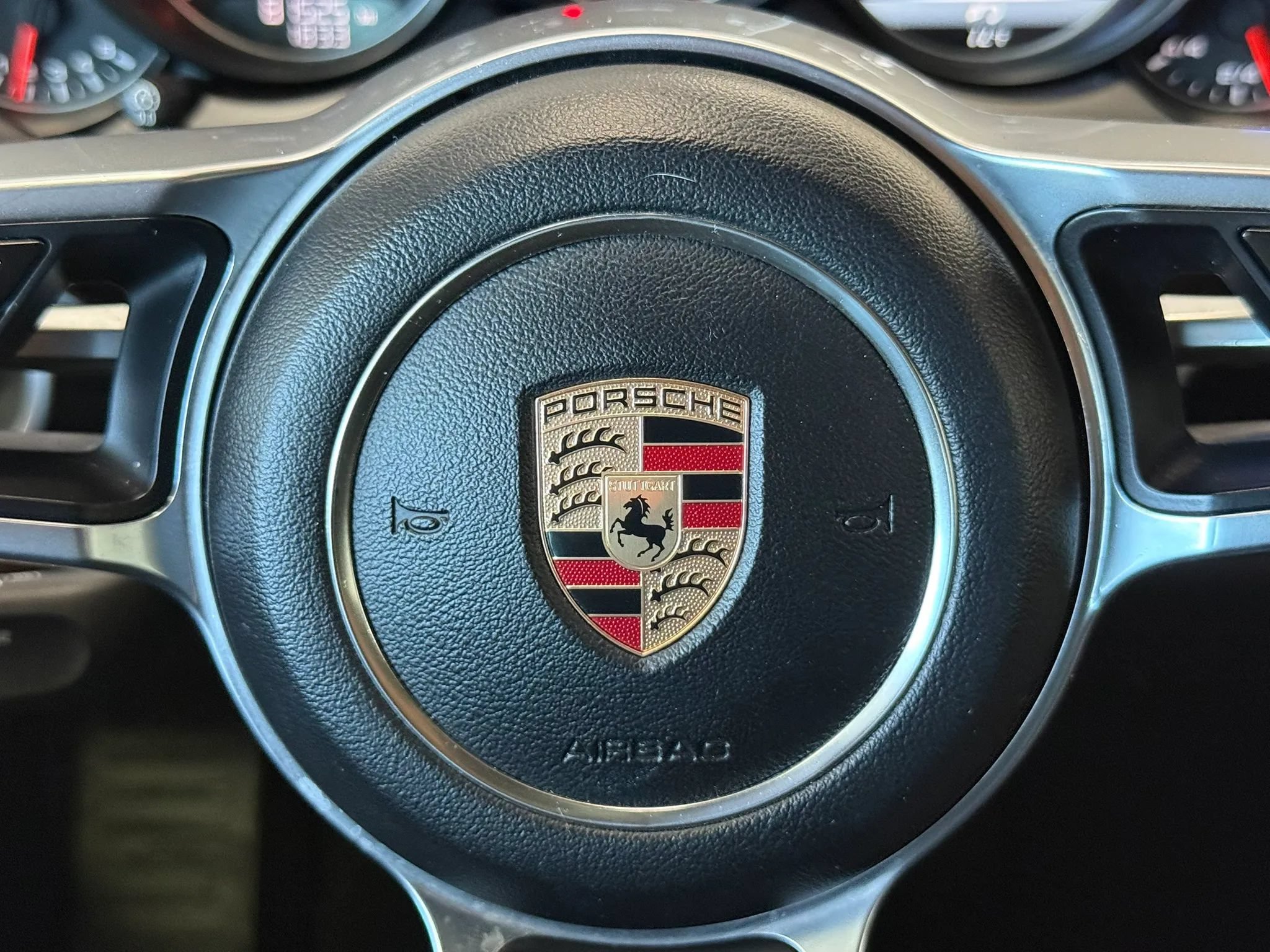Used 2017 Porsche Cayenne Platinum Edition AWD/4WD image 44