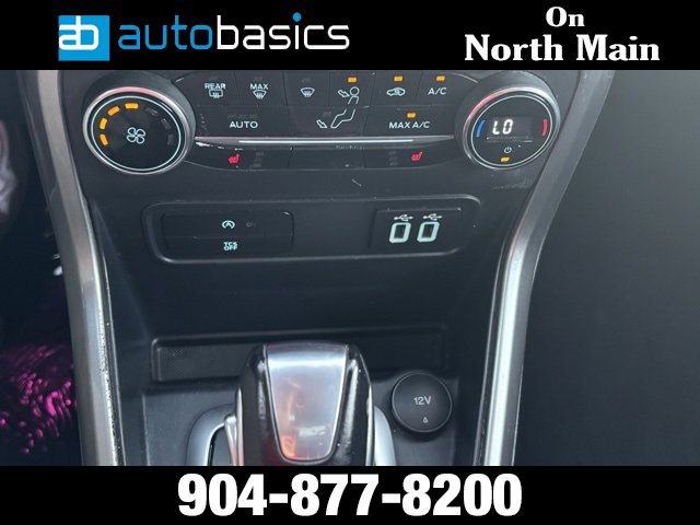Used 2018 Ford EcoSport SE w/ SE Convenience Package image 34
