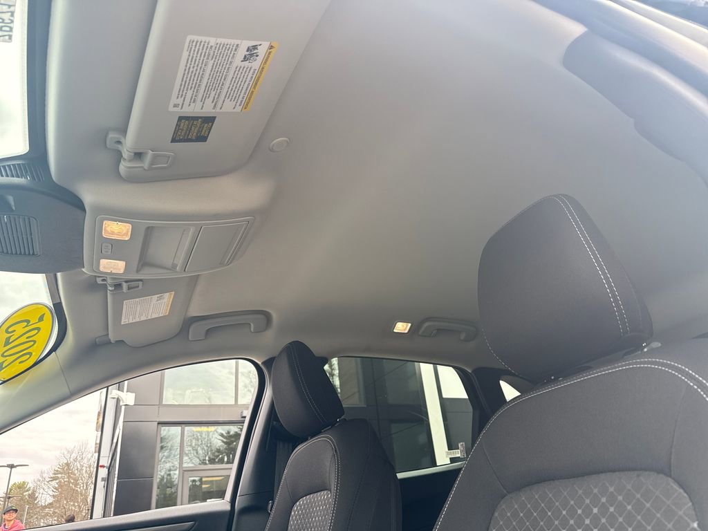 Used 2025 Ford Escape Active AWD/4WD image 19