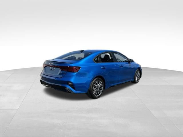 Used 2023 Kia Forte GT-Line FWD image 7