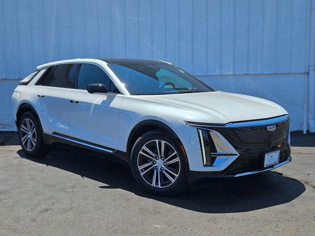 New 2025 Cadillac Lyriq Luxury w/ LPO, Floor Liner Package image 1