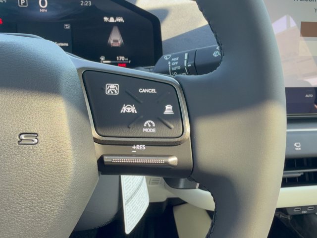 New 2026 Lexus ES 350h w/ Accessory Package (Z2) FWD image 18