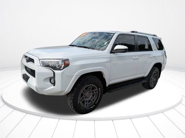 Used 2021 Toyota 4Runner SR5 AWD/4WD image 8
