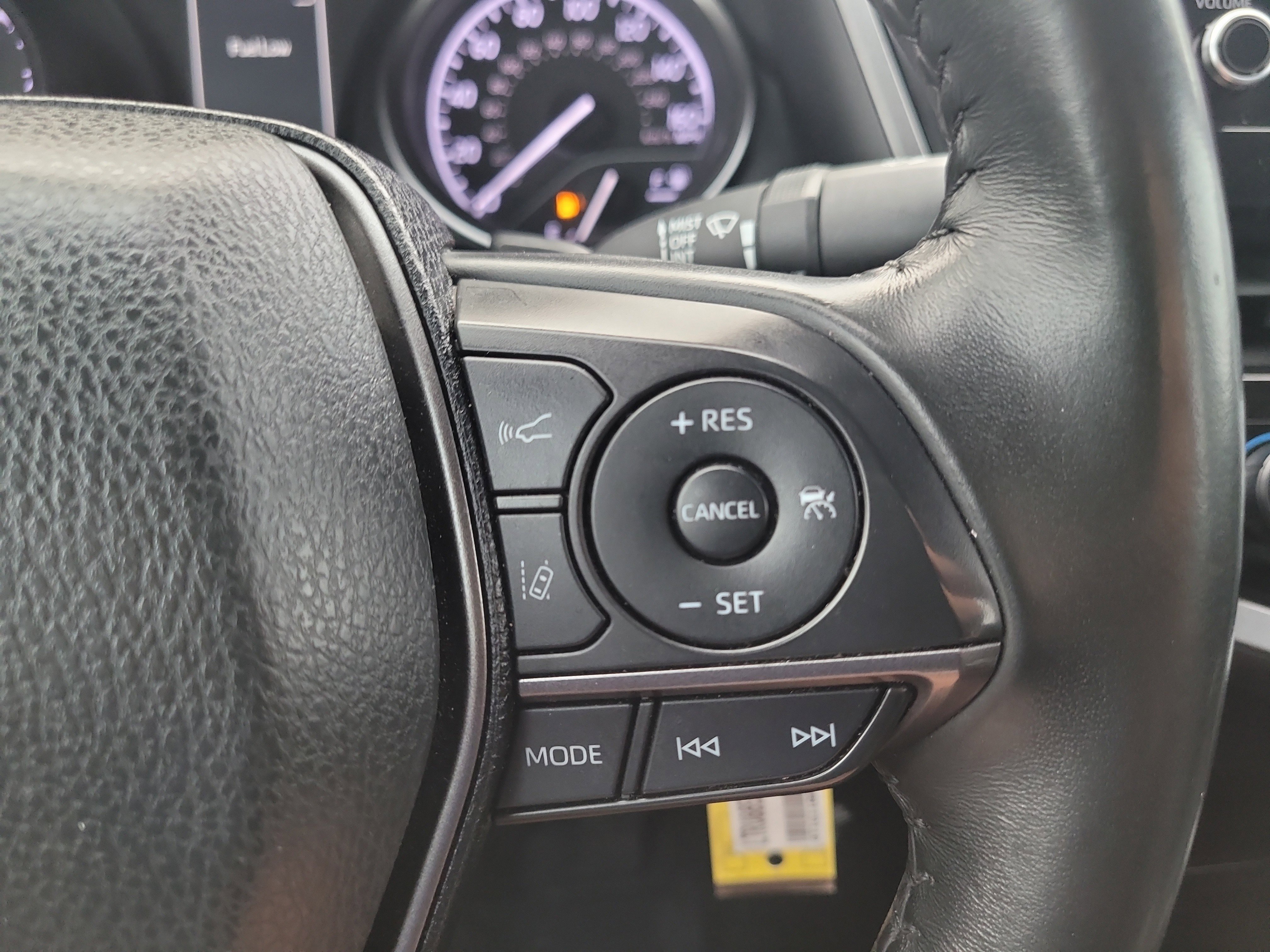 Used 2024 Toyota Camry SE image 28