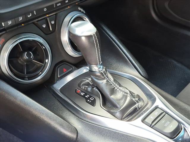 Used 2020 Chevrolet Camaro LS RWD image 12