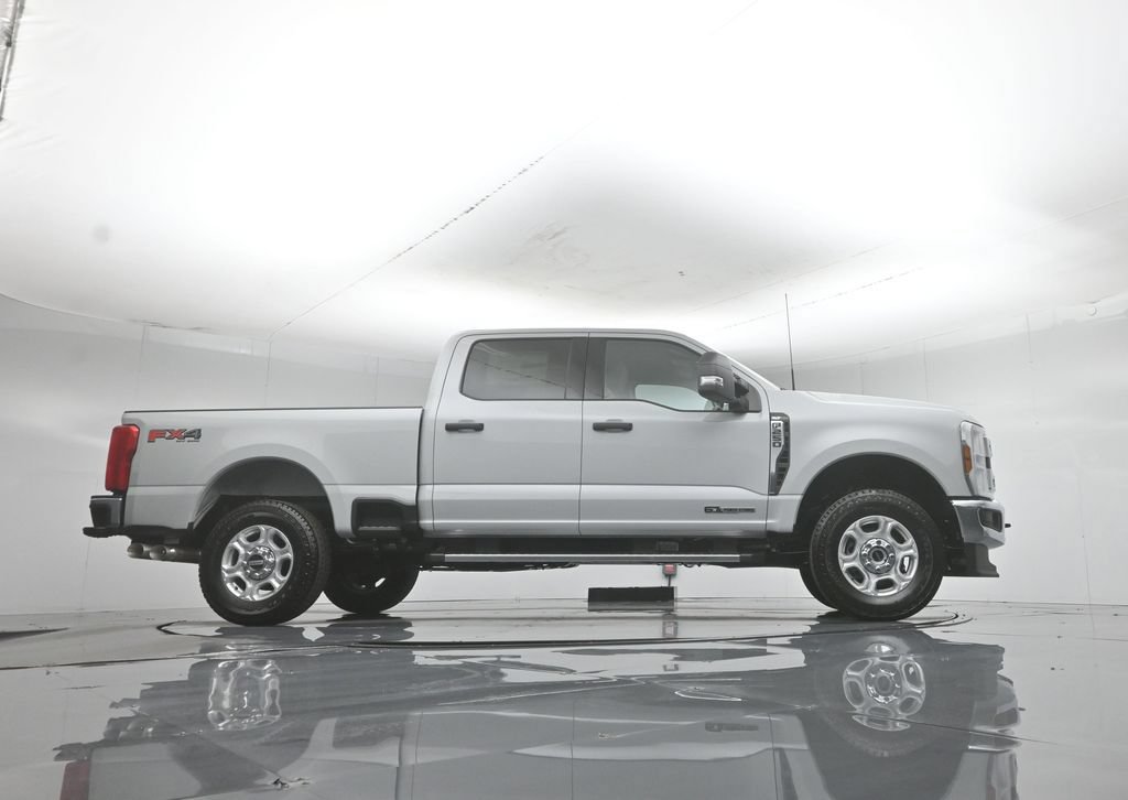 New 2026 Ford F250 XLT w/ FX4 Off-Road Package AWD/4WD image 46