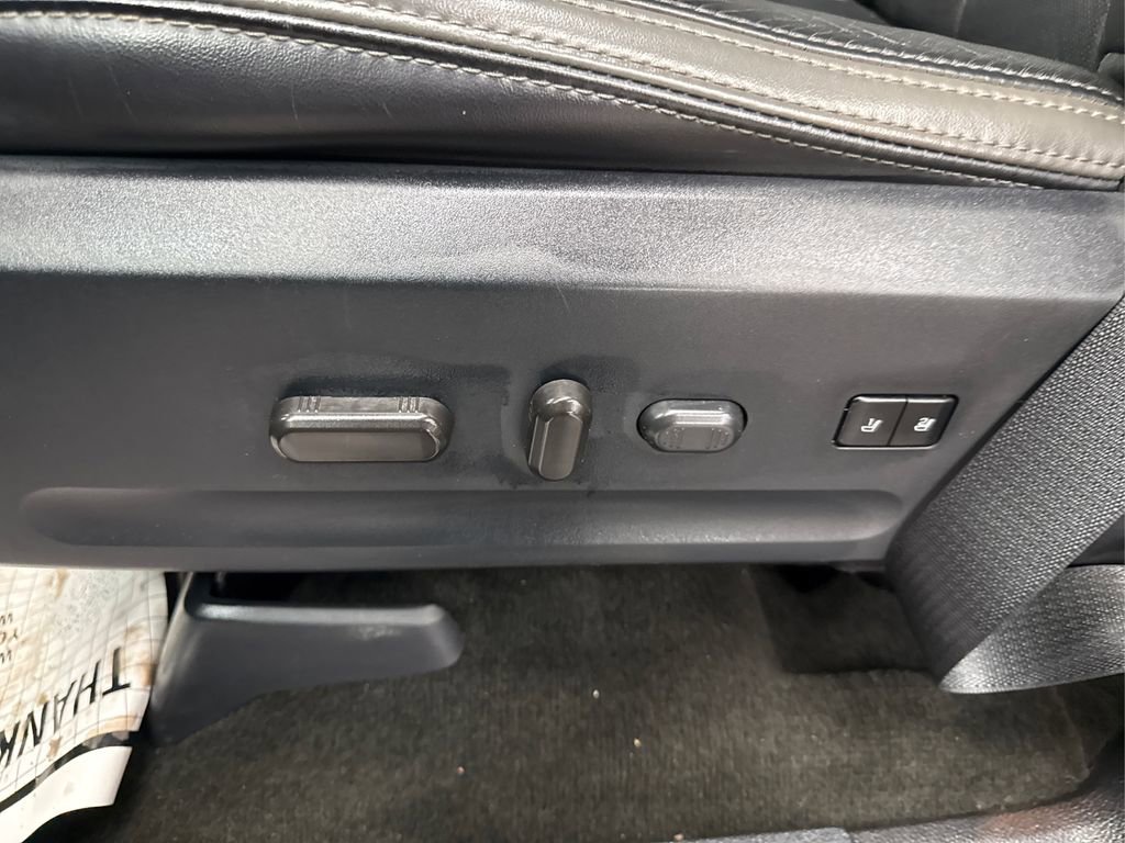 Used 2017 Ford Expedition Platinum image 42