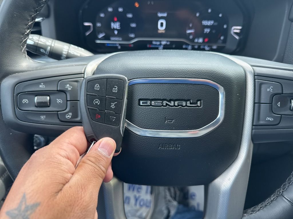 Used 2023 GMC Yukon Denali AWD/4WD image 55