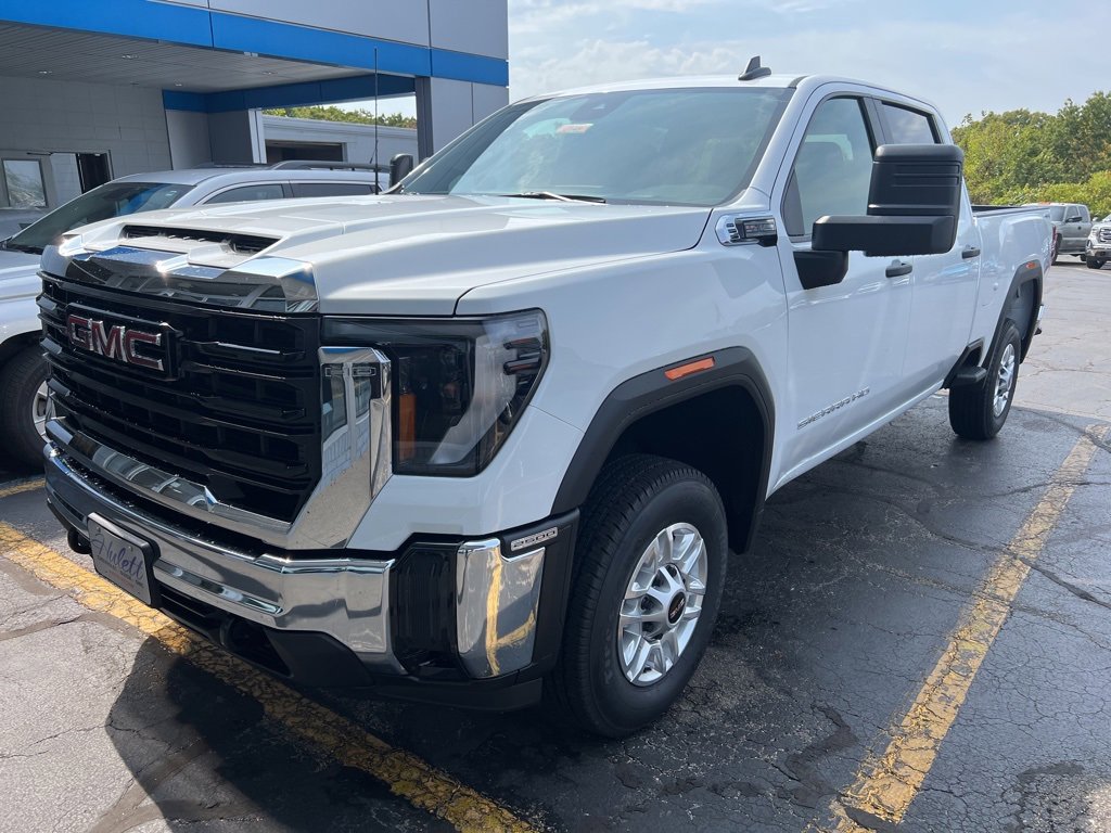New 2026 GMC Sierra 2500 Pro image 1
