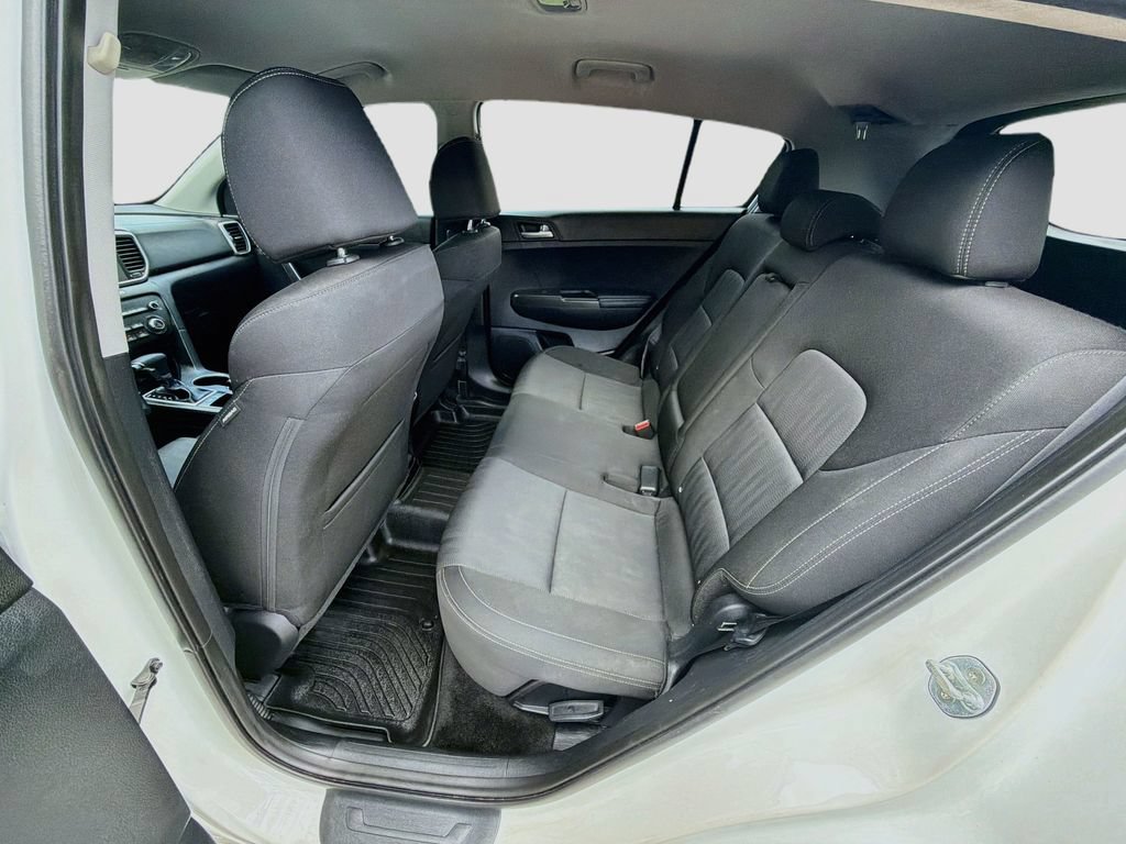 Used 2021 Kia Sportage LX FWD image 25