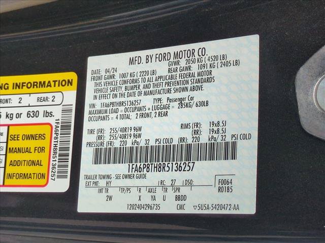 Used 2024 Ford Mustang Coupe RWD image 23