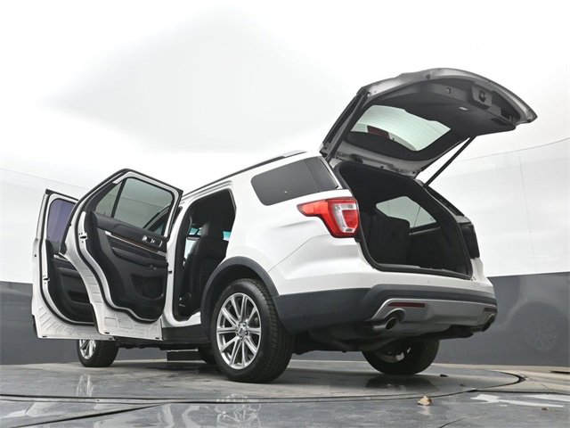 Used 2016 Ford Explorer Limited image 57