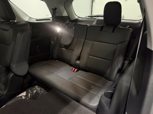 New 2026 Ford Explorer Active w/ Active Comfort Package RWD image 24