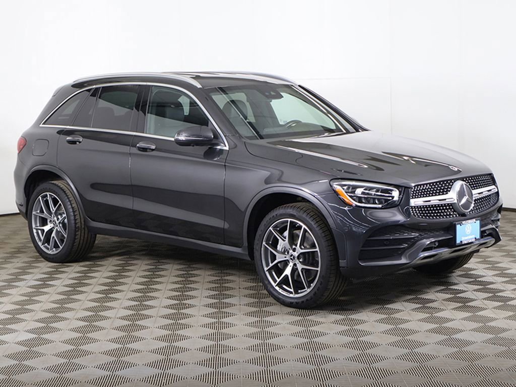 Used 2022 Mercedes-Benz GLC 300 4MATIC w/ AMG Line image 53