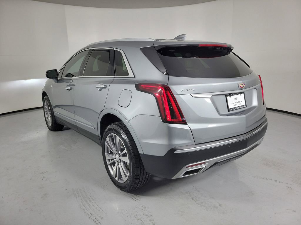 Certified 2024 Cadillac XT5 Premium Luxury FWD image 3