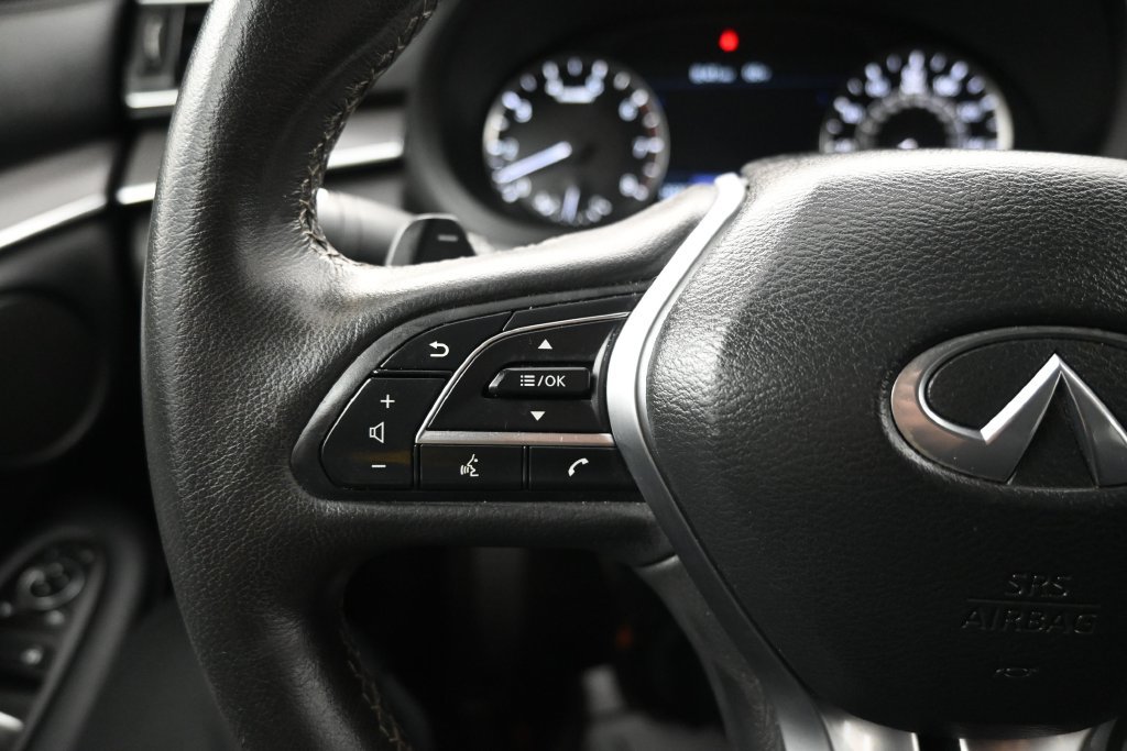 Used 2023 INFINITI QX50 Luxe FWD image 17