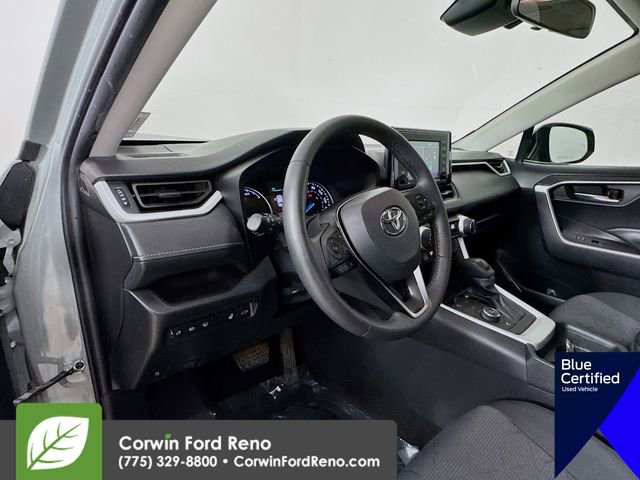Used 2021 Toyota RAV4 XLE w/ Convenience Package image 12