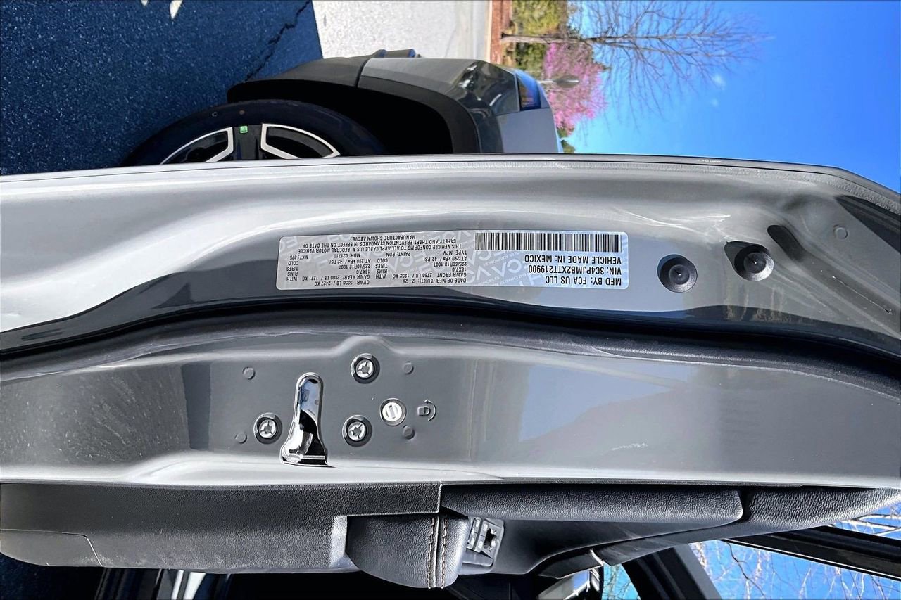 New 2026 Jeep Cherokee Limited image 35