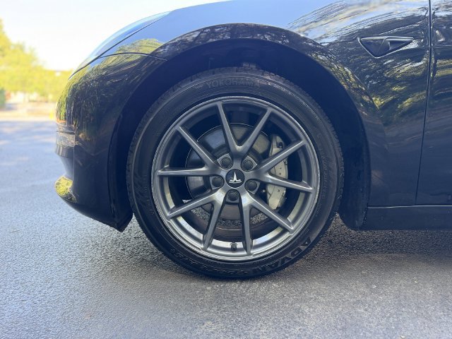 Used 2023 Tesla Model 3 Standard Range RWD image 34