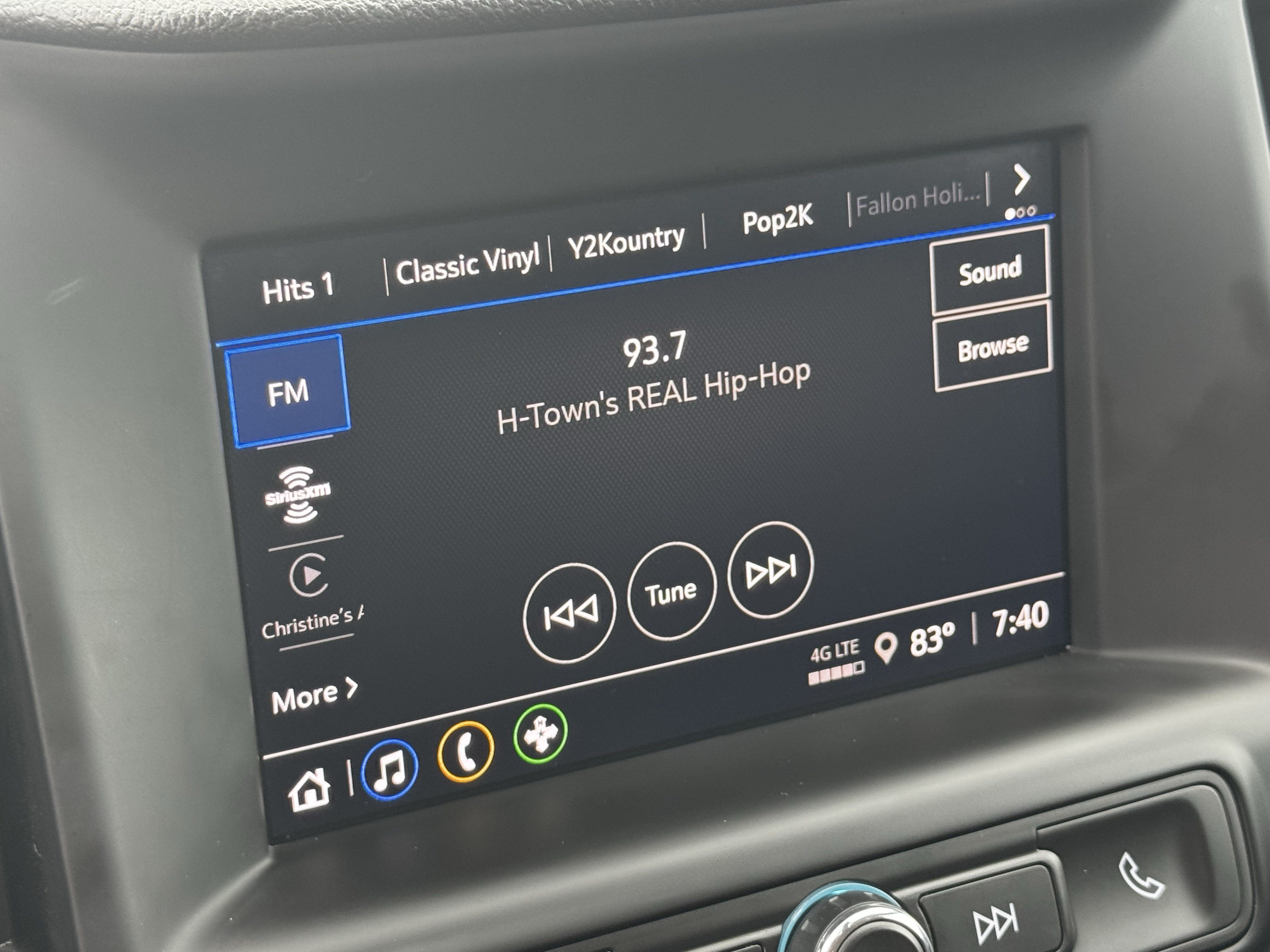Used 2024 GMC Terrain SLE FWD image 18