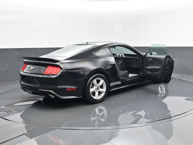 Used 2019 Ford Mustang Coupe RWD image 26