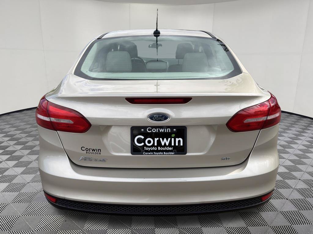 Used 2017 Ford Focus SE w/ Cold Weather Package FWD image 6