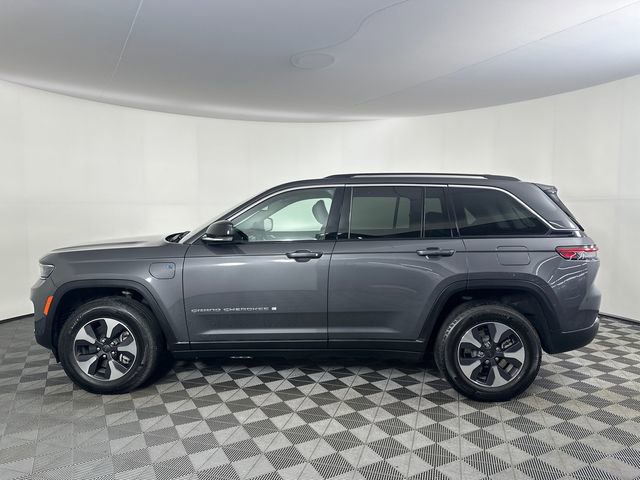 Certified 2024 Jeep Grand Cherokee Limited 4xe w/ Trailer Tow Package image 11