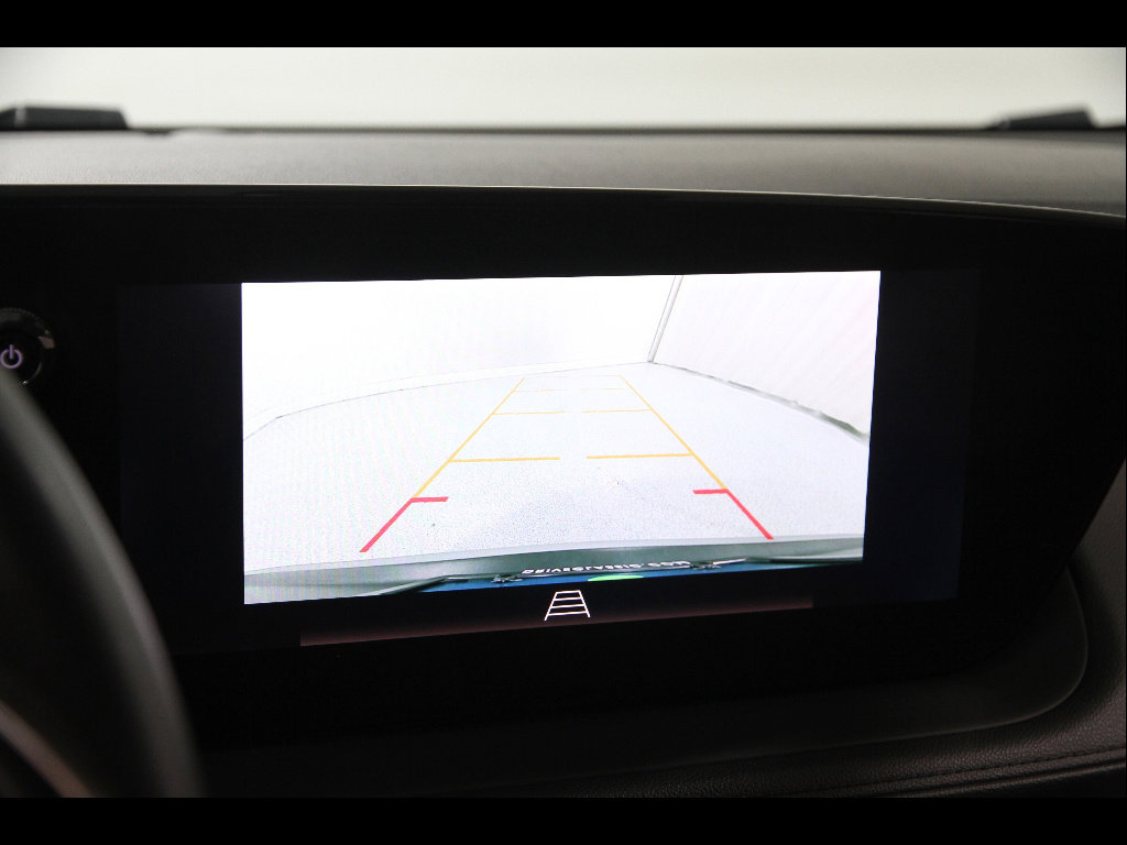 Certified 2024 Buick Encore GX Preferred FWD image 12