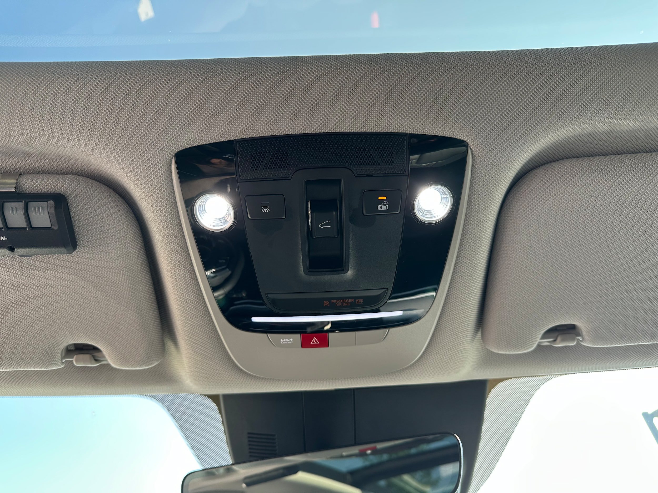 Used 2025 Kia Sorento EX w/ Panoramic Sunroof Package AWD/4WD image 23