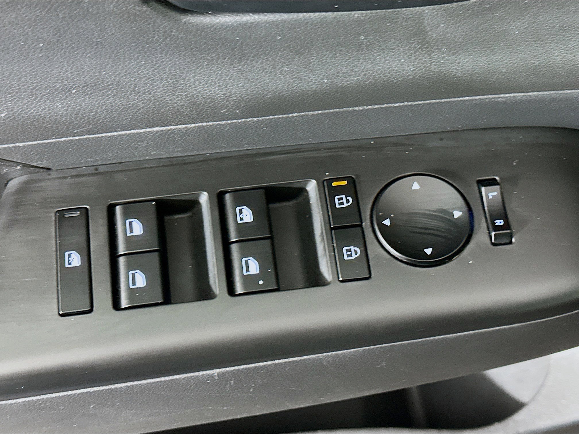 Used 2025 Hyundai Kona SEL image 15