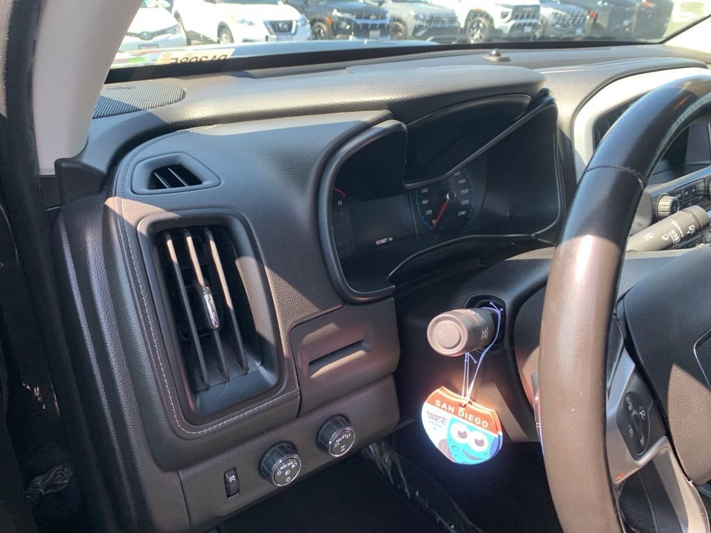 Used 2018 GMC Canyon SLE w/ Nightfall Edition AWD/4WD image 16