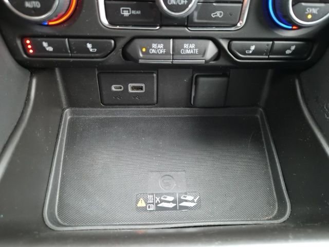 Used 2022 Chevrolet Tahoe LT w/ Luxury Package image 34