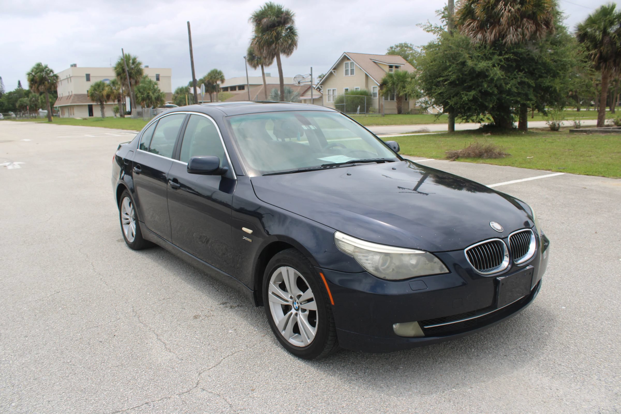 Used 2010 BMW 528i xDrive Sedan AWD/4WD image 37