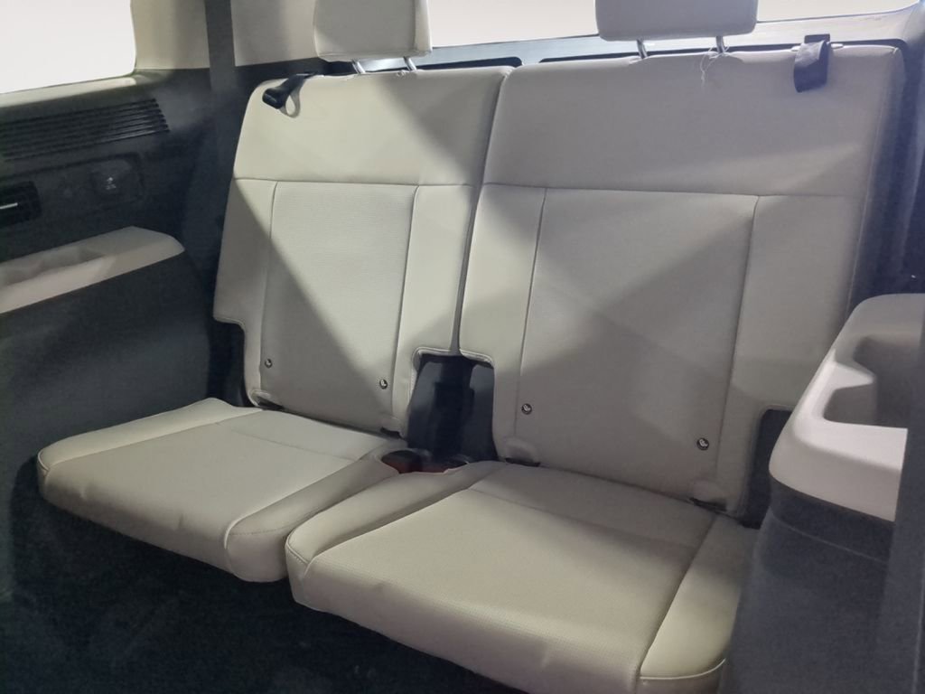 Used 2025 Hyundai Santa Fe Calligraphy image 30