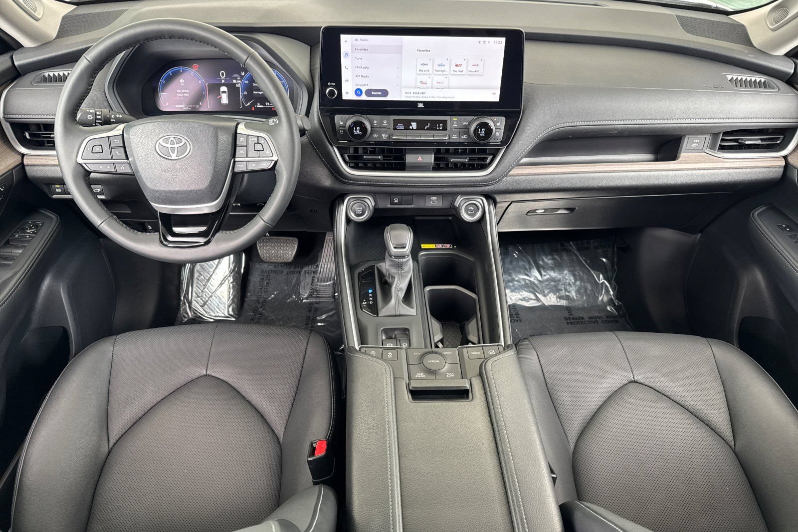 Certified 2026 Toyota Grand Highlander AWD image 18