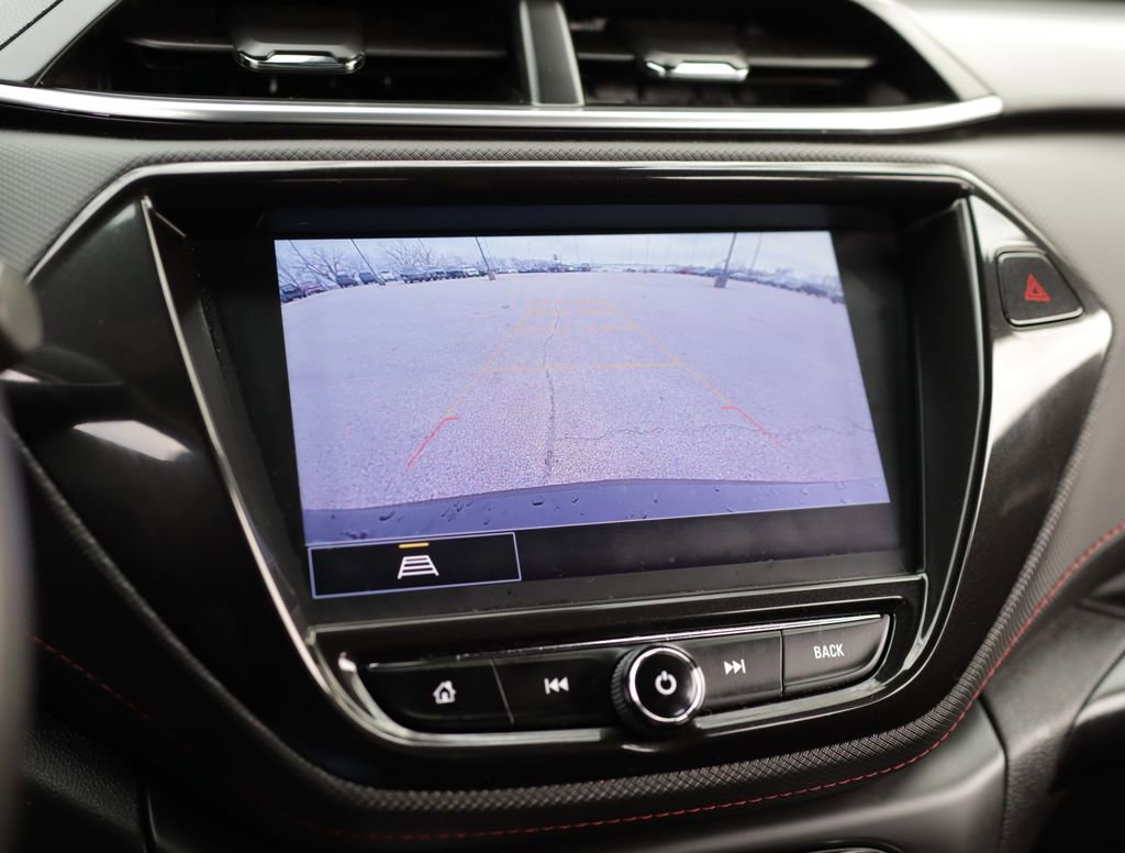 Used 2021 Chevrolet TrailBlazer RS w/ Technology Package FWD image 15