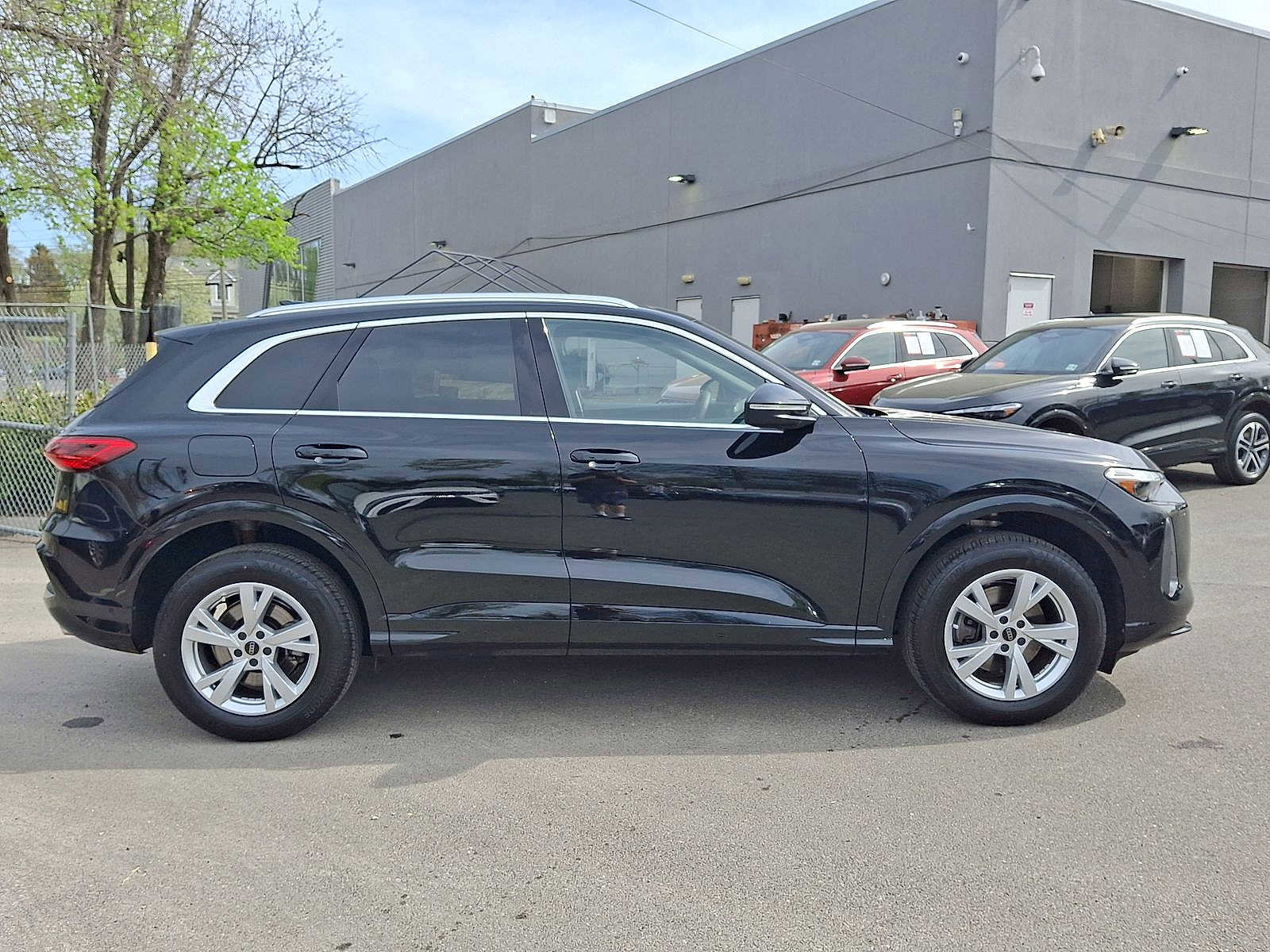 Certified 2025 Audi Q5 Premium AWD/4WD image 26