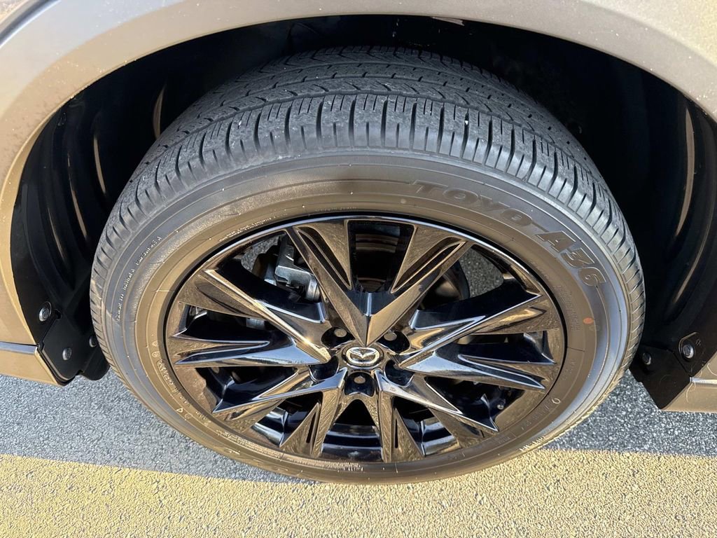 Certified 2023 MAZDA CX-5 Carbon Edition image 14