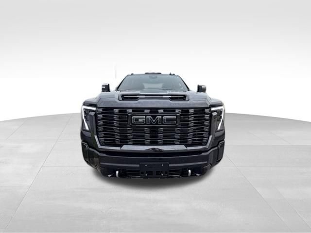 Certified 2024 GMC Sierra 2500 Denali Ultimate w/ Max Trailering Package AWD/4WD image 3
