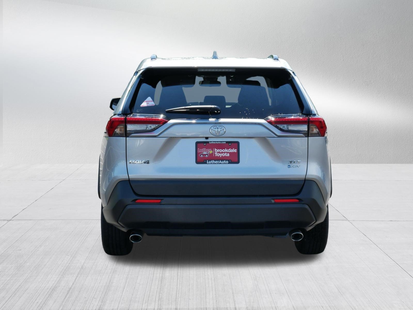 Certified 2025 Toyota RAV4 XLE Premium AWD/4WD image 6