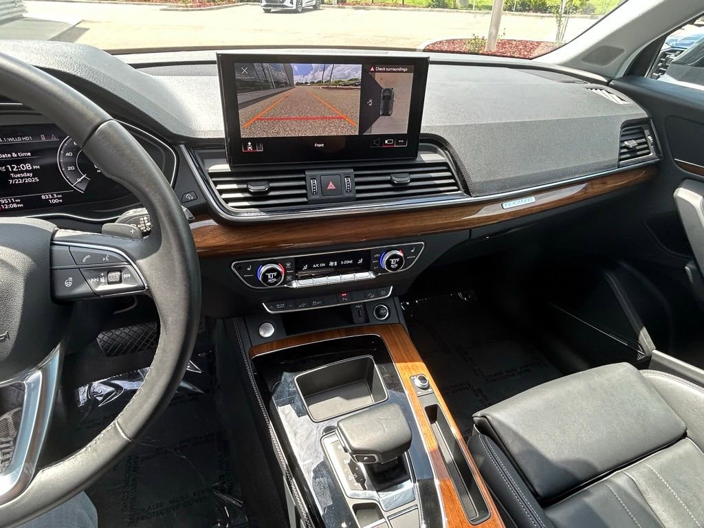 Certified 2024 Audi Q5 e Premium Plus w/ Premium Plus Package image 63