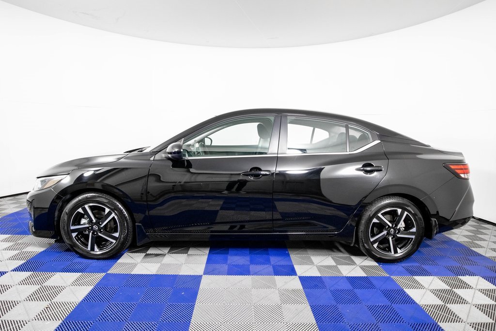 Used 2024 Nissan Sentra SV w/ Trunk Package image 8