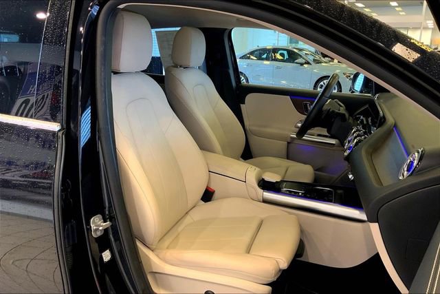 Used 2023 Mercedes-Benz GLA 250 4MATIC image 8